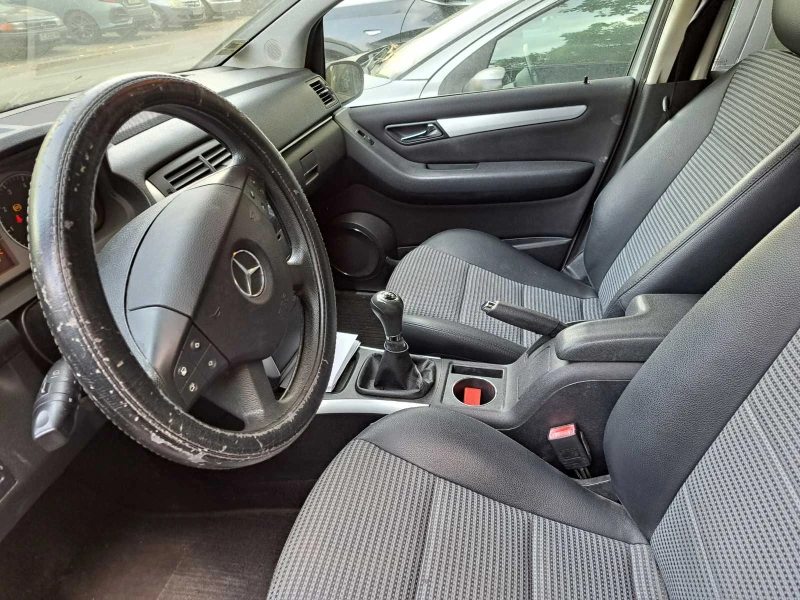 Mercedes-Benz B 150, снимка 6 - Автомобили и джипове - 47805193