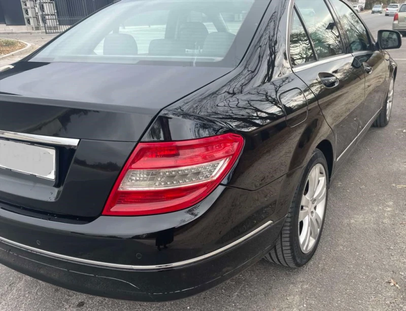 Mercedes-Benz C 200 ГАЗ/БЕНЗИН, снимка 8 - Автомобили и джипове - 47946041