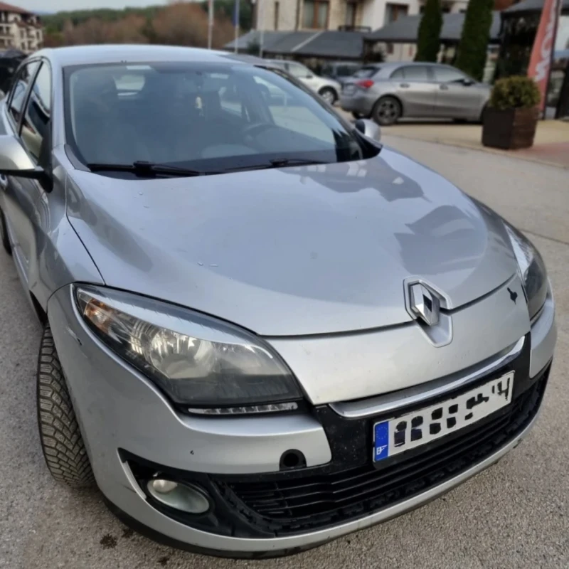 Renault Megane, снимка 4 - Автомобили и джипове - 52308214