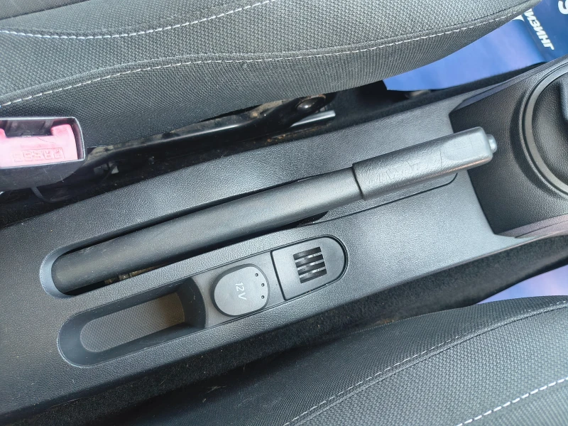 Renault Clio 1.2 - 75hp, снимка 15 - Автомобили и джипове - 52098126