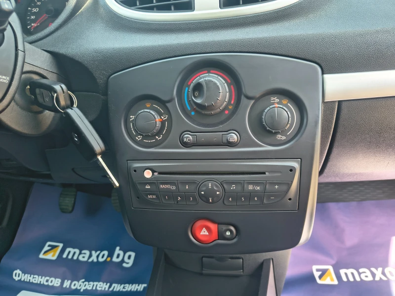 Renault Clio 1.2 - 75hp, снимка 12 - Автомобили и джипове - 52098126