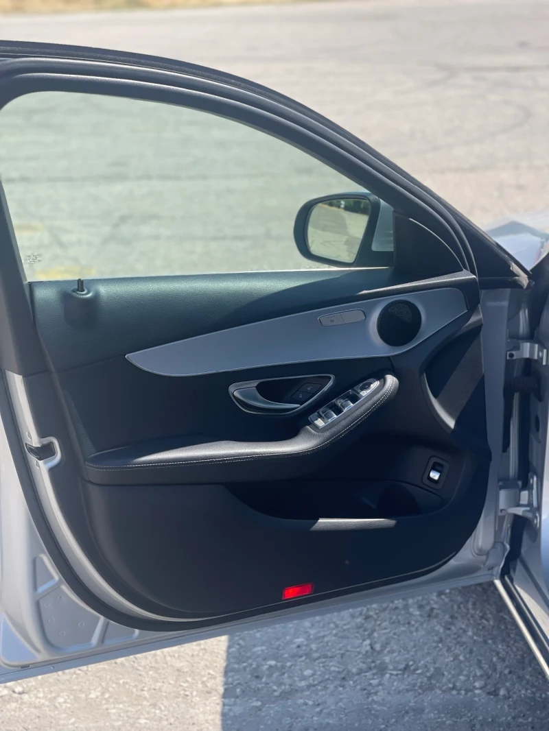 Mercedes-Benz B 220, снимка 11 - Автомобили и джипове - 52932746