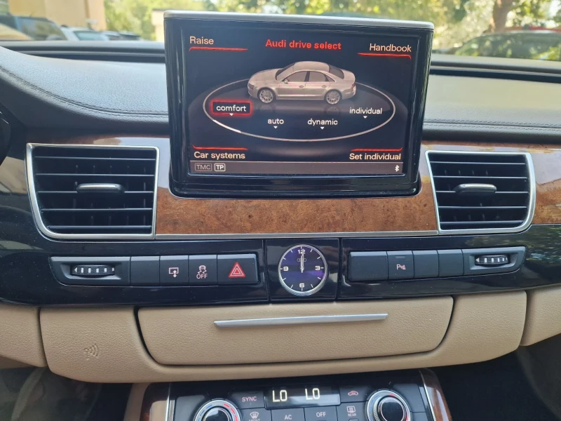 Audi A8 Quattro, снимка 4 - Автомобили и джипове - 51868947