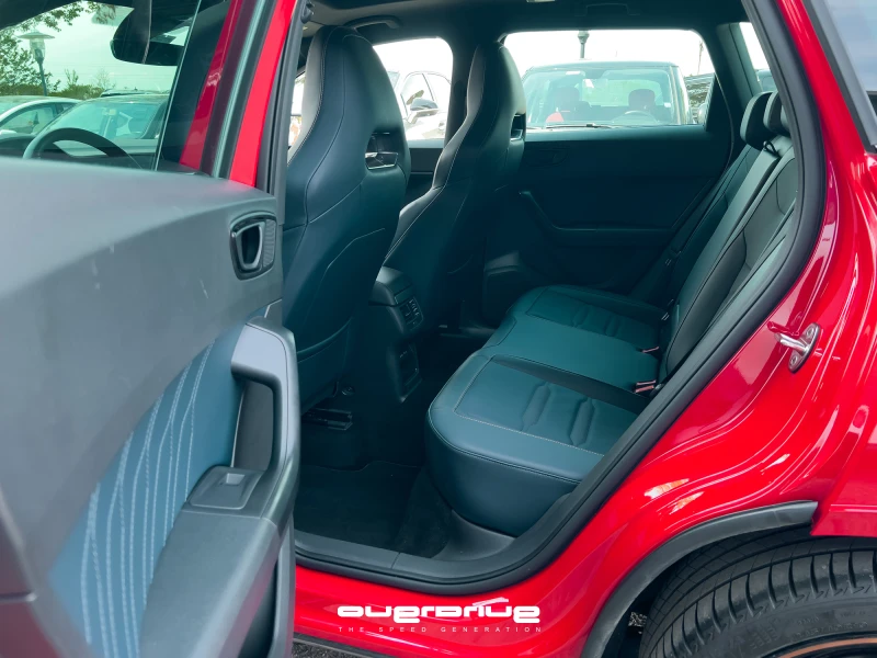 Cupra Ateca 2.0 TFSi 4 Drive - В Гаранция до 01/2026, снимка 15 - Автомобили и джипове - 51760176