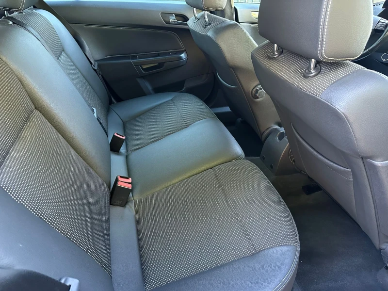 Opel Astra 1, 700CDTI/FACE/ EURO4 , снимка 10 - Автомобили и джипове - 51785294