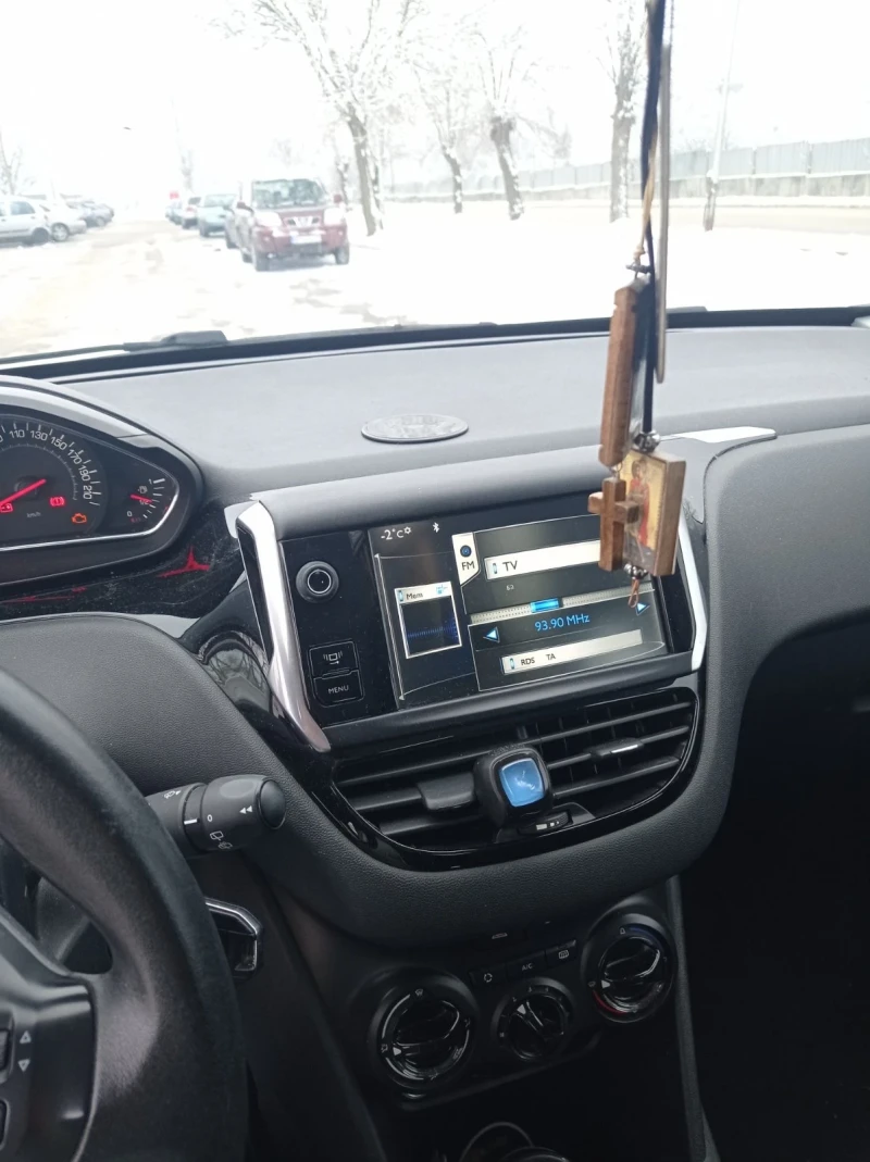 Peugeot 208 Peugeot 208 , снимка 8 - Автомобили и джипове - 53365908