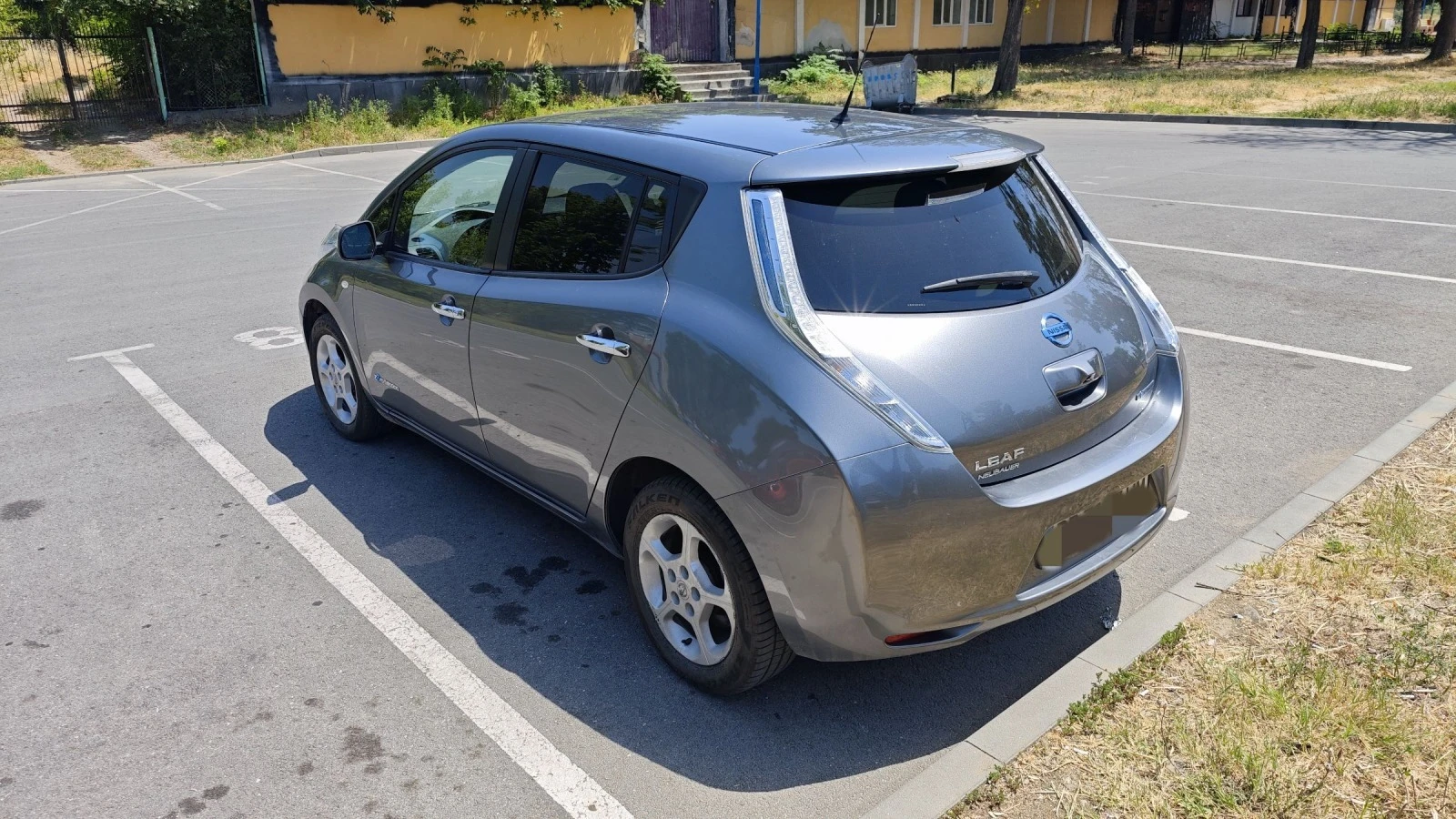 Nissan Leaf  Acenta 30 kW  - изображение 2