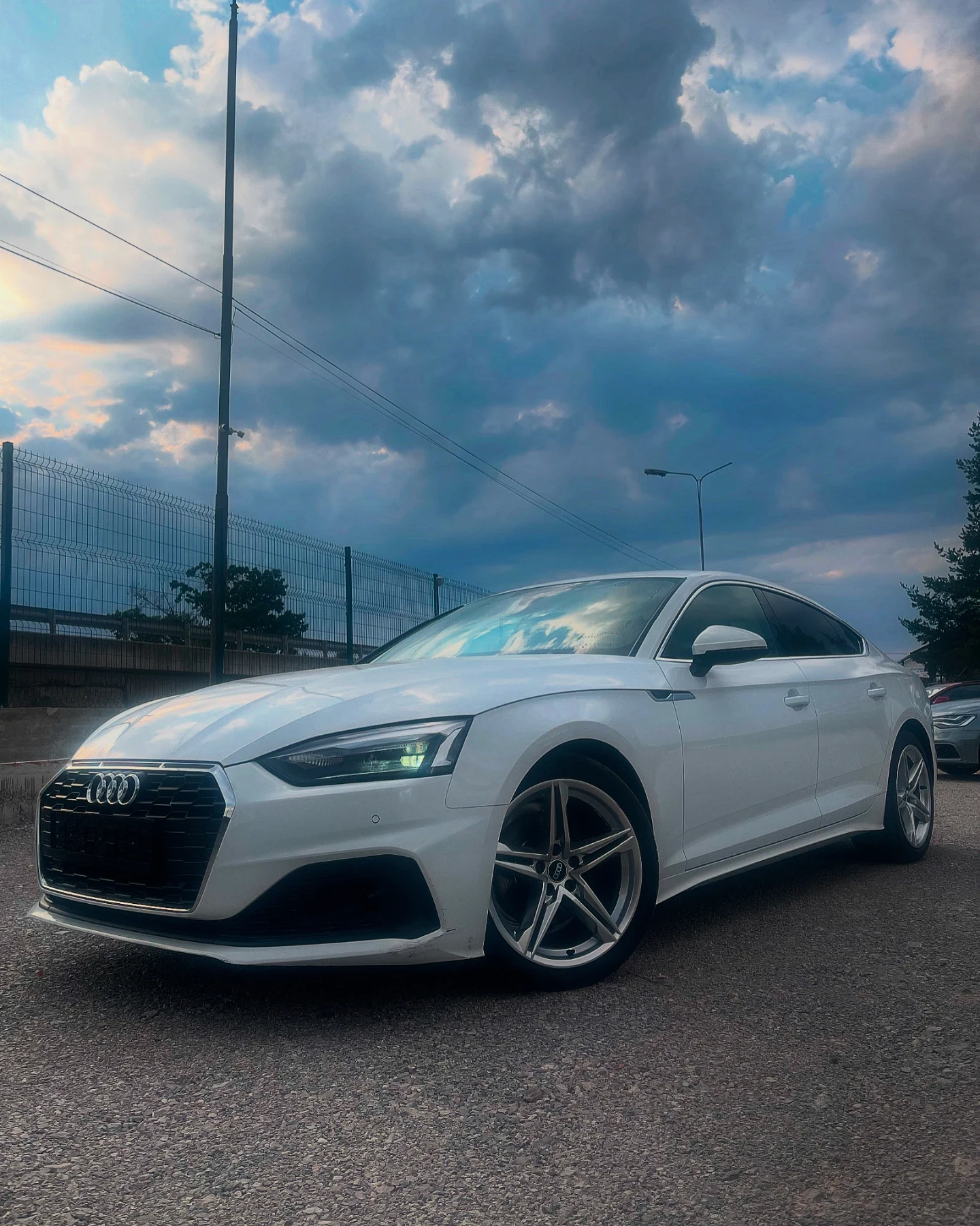 Audi A5 SPORTBACK 2.0 G-Tron - изображение 3