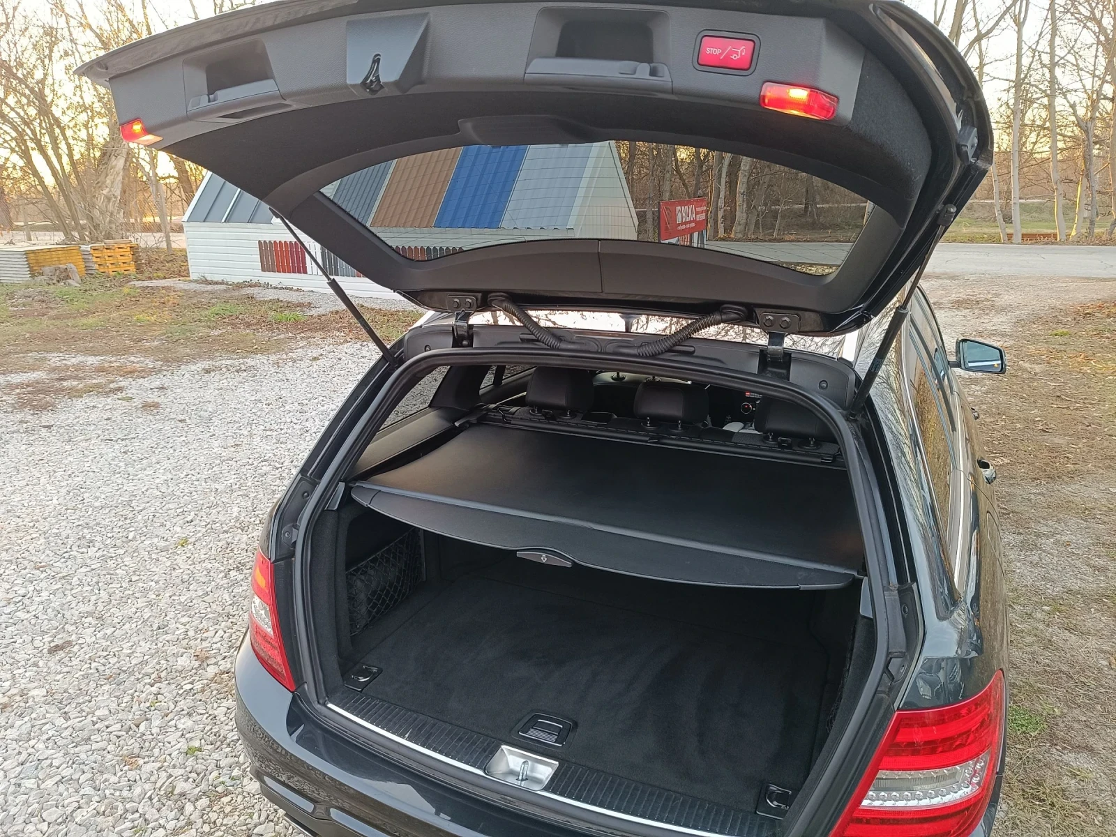 Mercedes-Benz C 250 AMG//AVANGARDE//FULL//PANORAMA  | Mobile.bg — изображение 14
