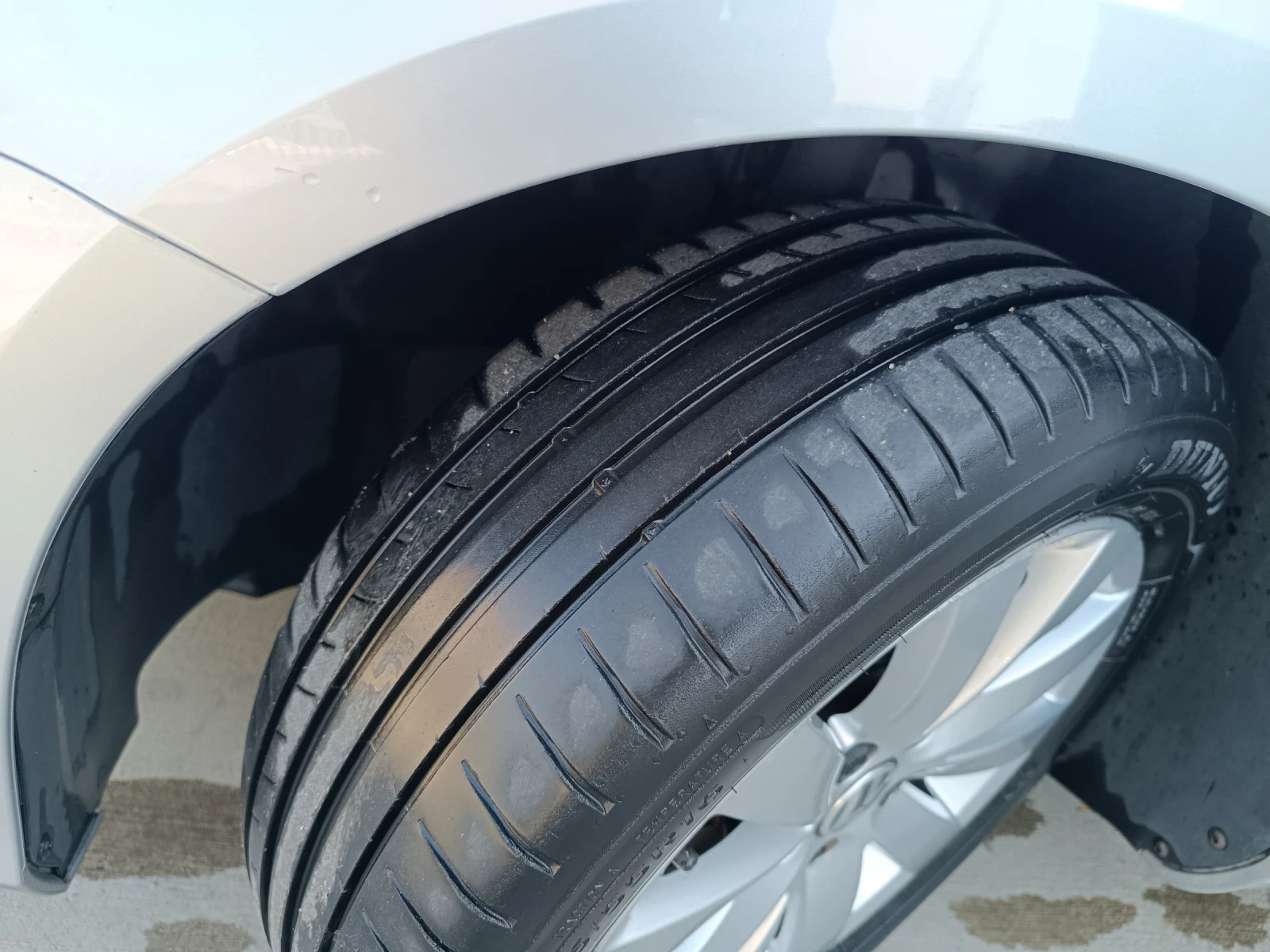 VW Passat 2.0 TDI - изображение 4