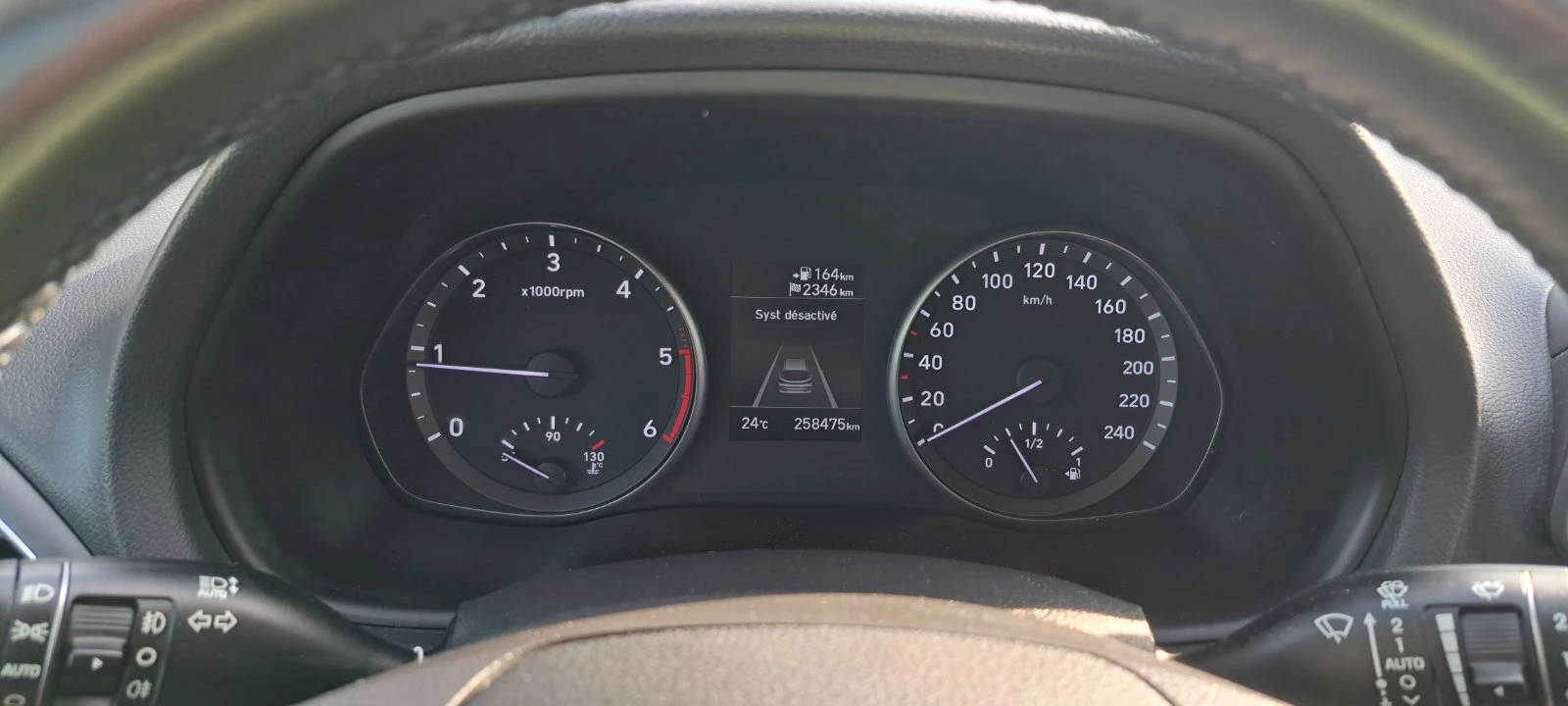 Hyundai I30 1.6 CRDI EURO6B - изображение 10