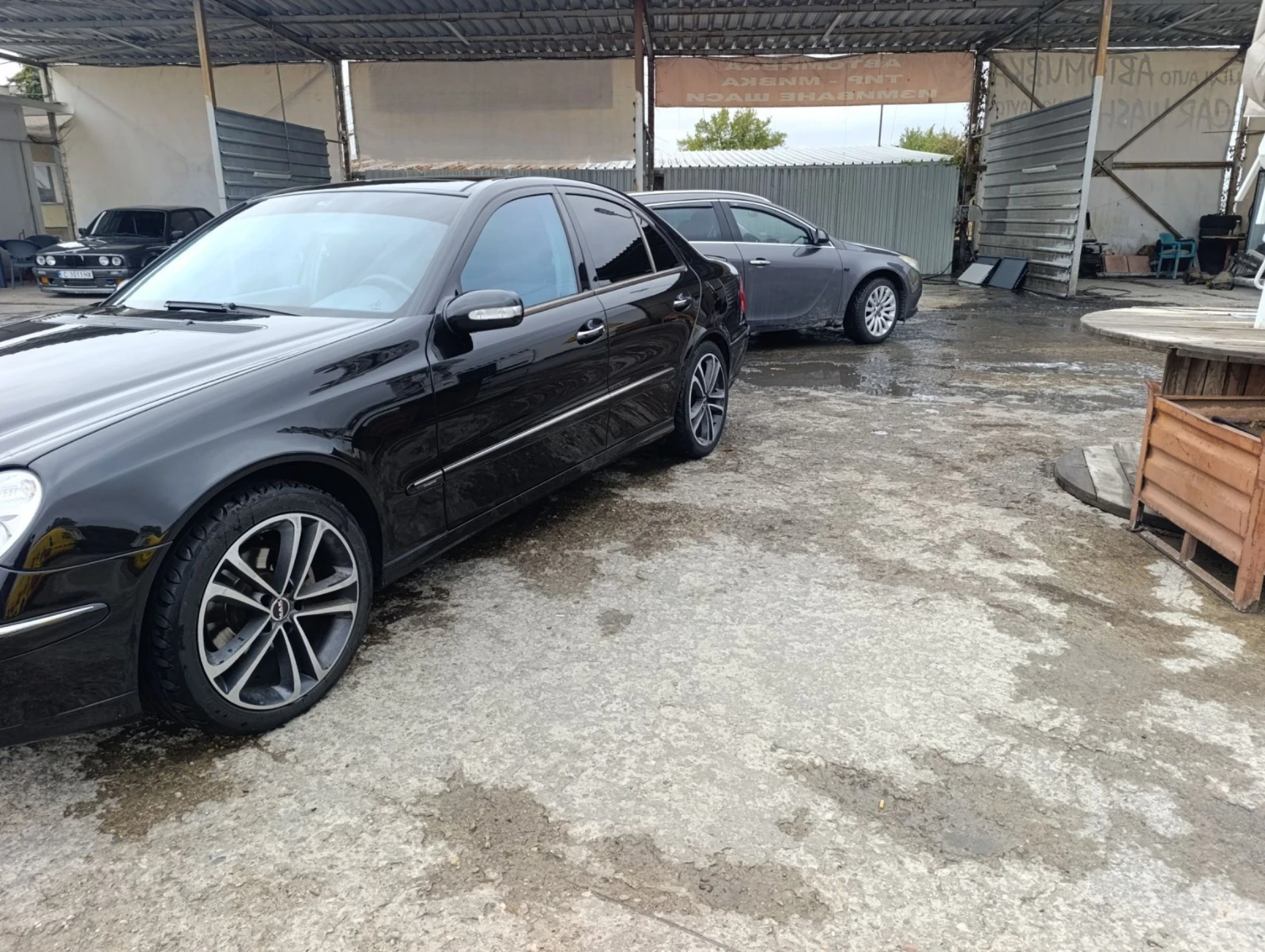 Mercedes-Benz E 320  - изображение 2