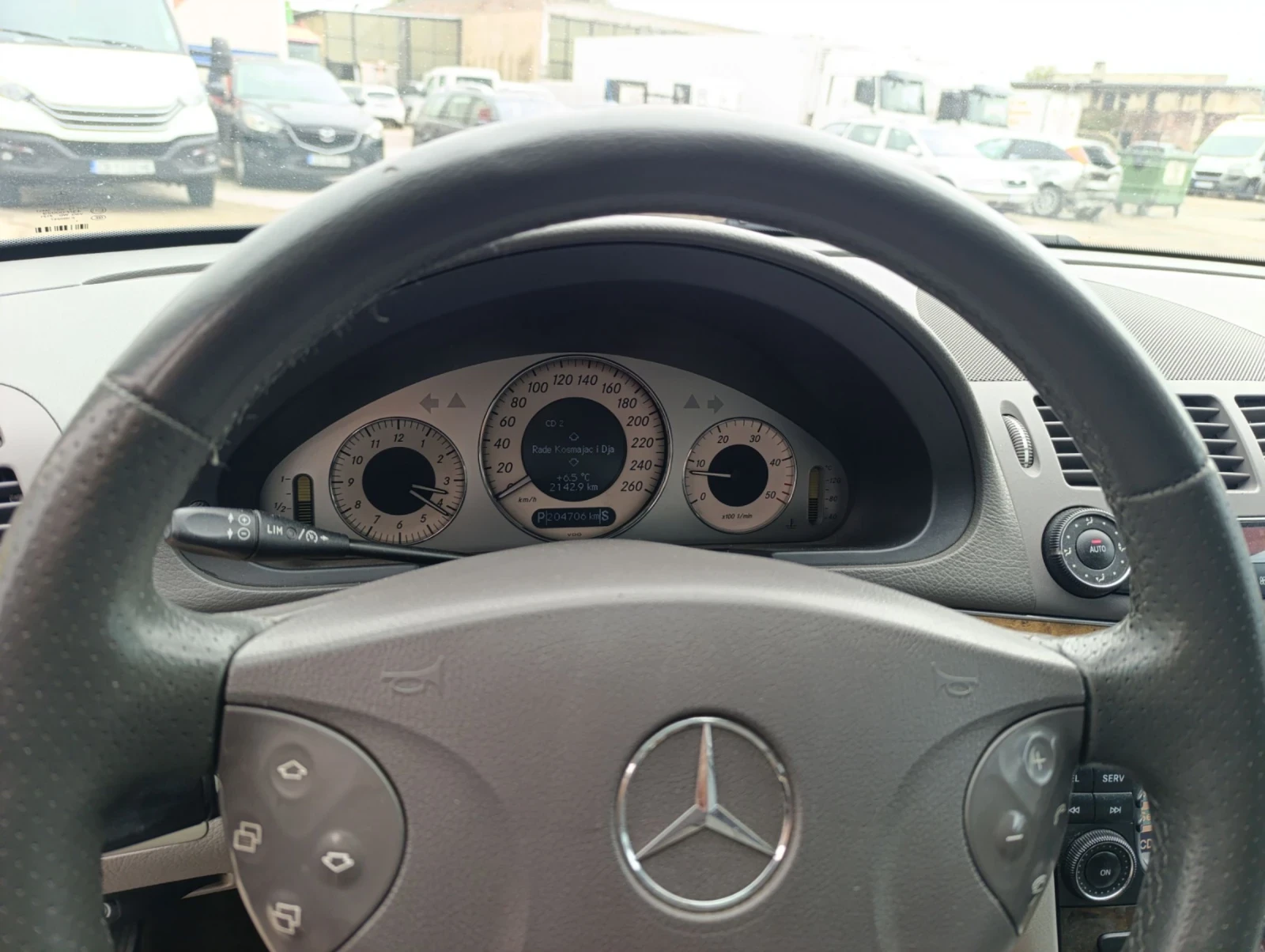 Mercedes-Benz E 320  - изображение 5