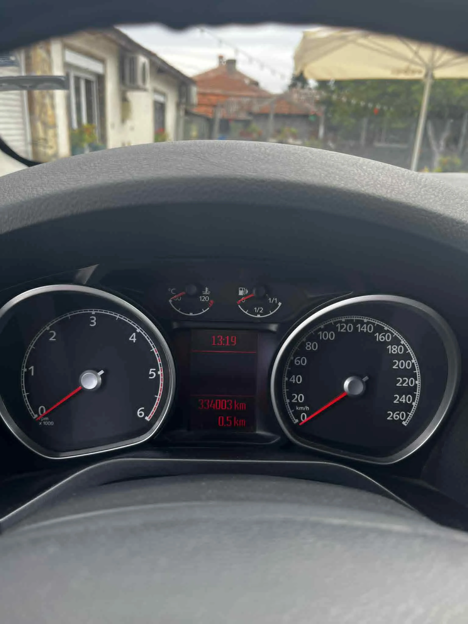 Ford Galaxy 2.0 TDCi - изображение 6