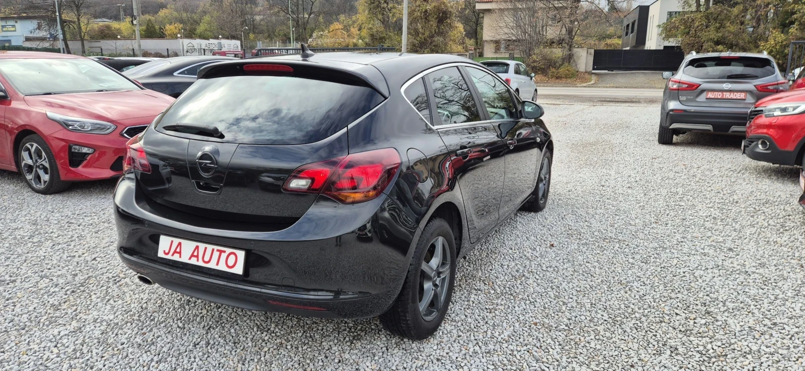 Opel Astra 2.0CDTI-165кс.NAVY - изображение 6