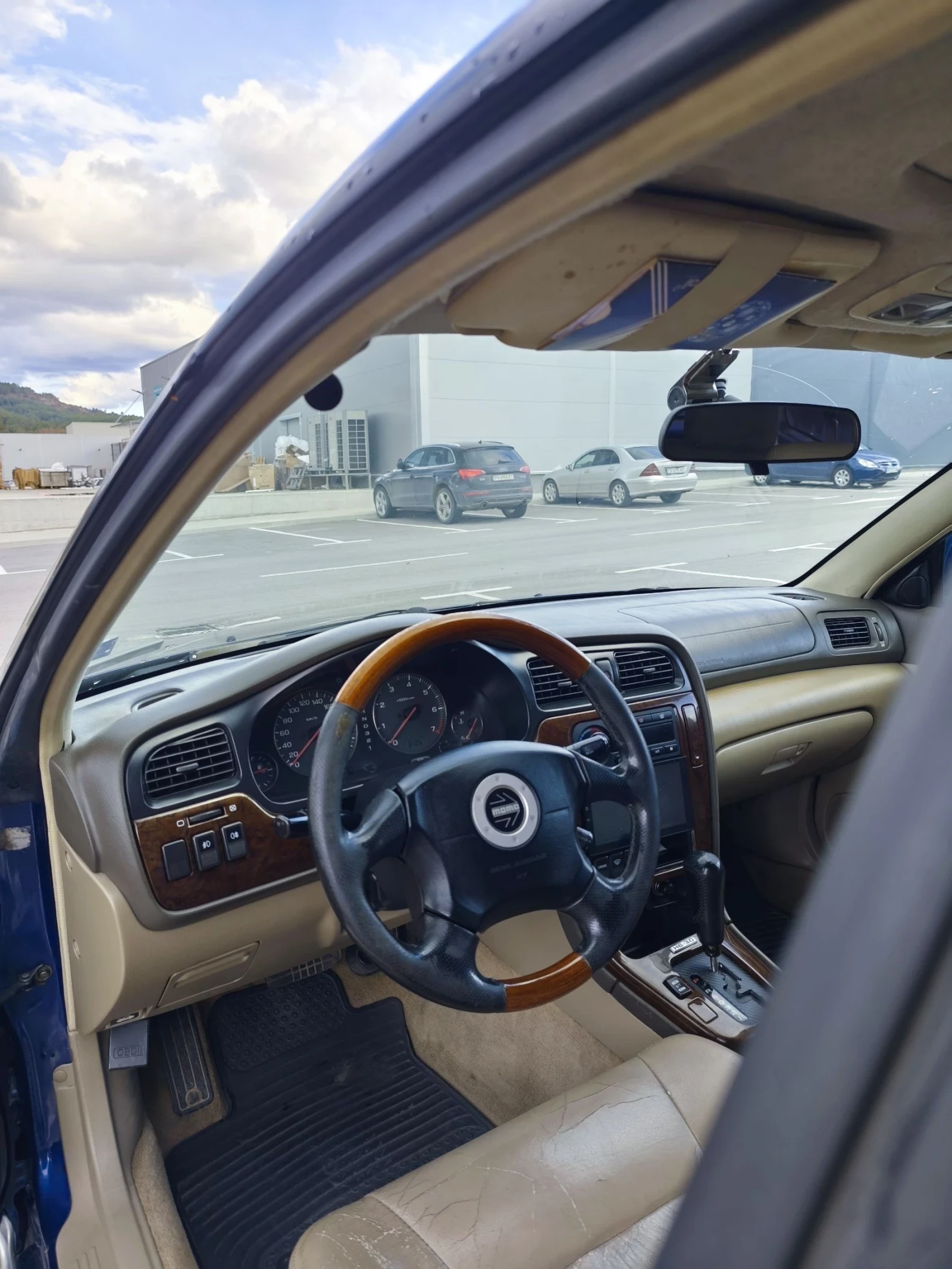 Subaru Outback 3.0 H6 | Mobile.bg � ����������� 10