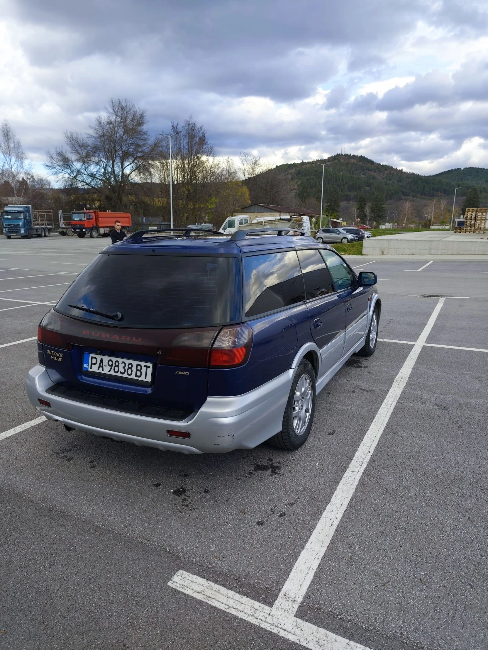 Subaru Outback 3.0 H6 | Mobile.bg � ����������� 6