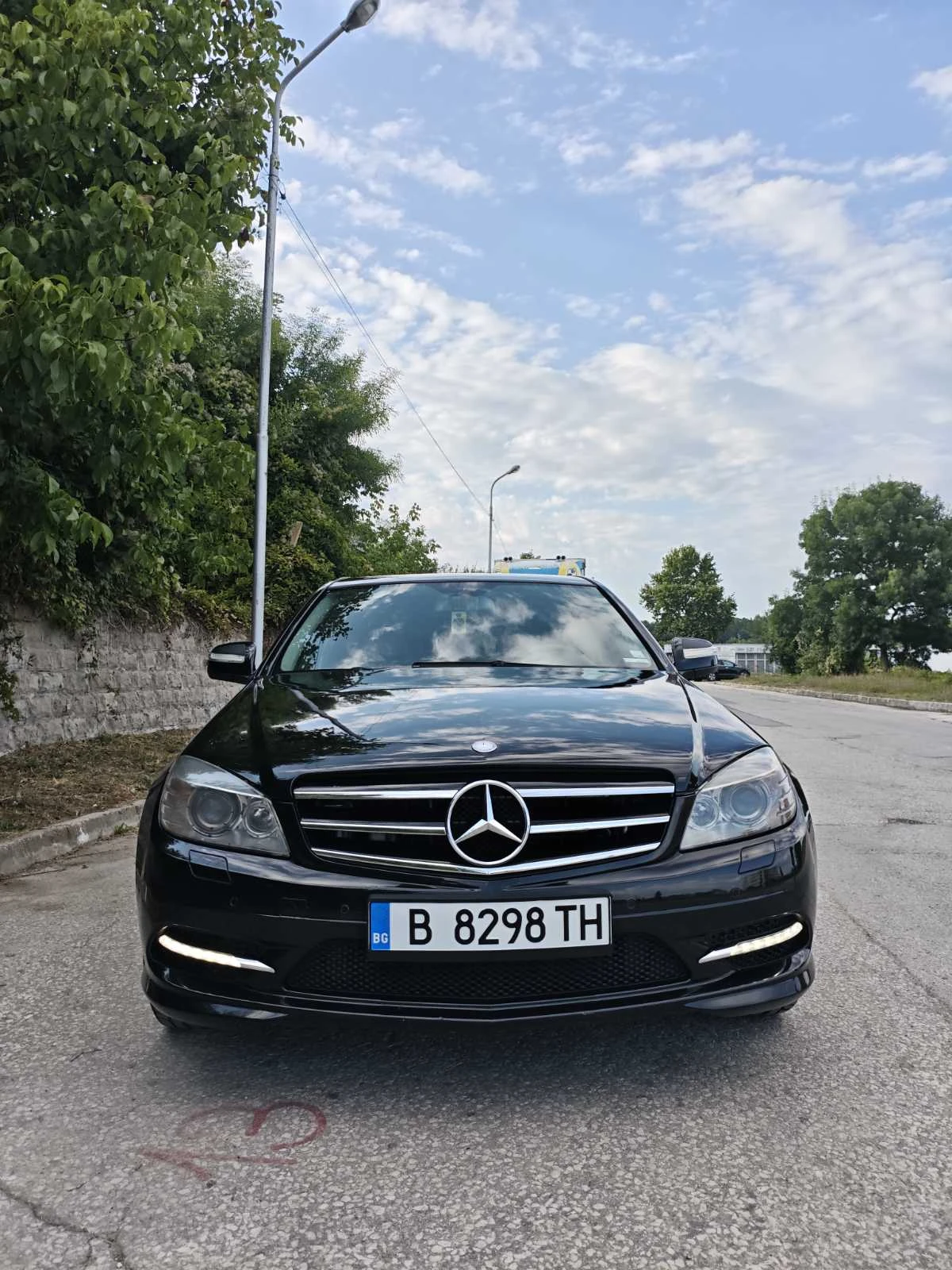 Mercedes-Benz C 320  - изображение 3