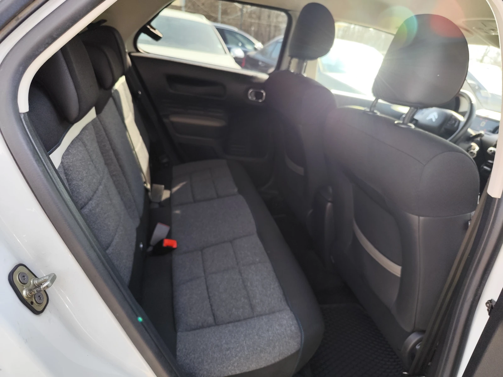 Citroen C4 Cactus 1.2TURBO* LED* NAVI* EURO6* 121000km!*  | Mobile.bg � ����������� 13