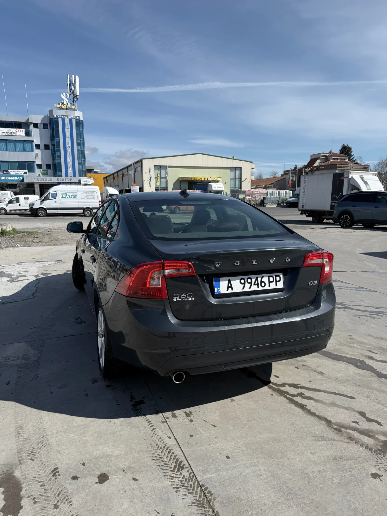 Volvo S60 2.0d D3 Топ състояние!!!, снимка 4 - Автомобили и джипове - 53754297