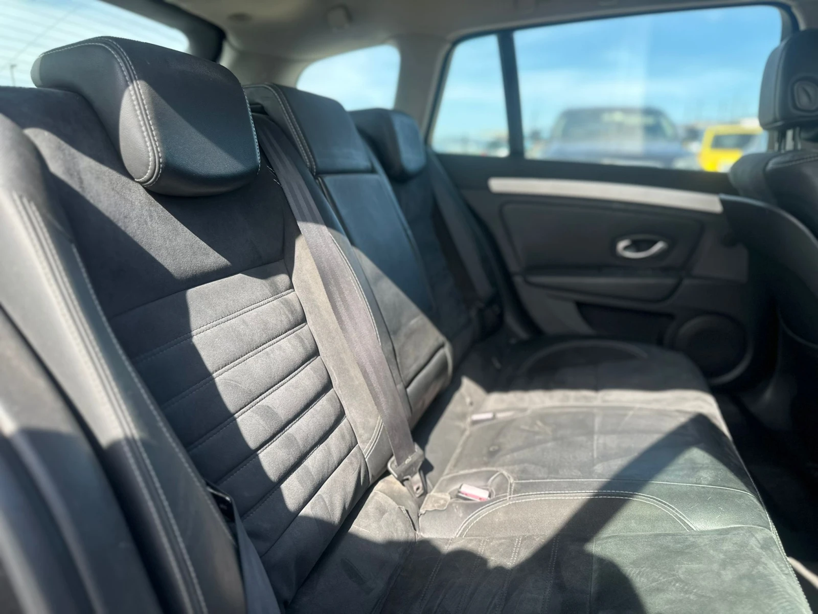 Renault Laguna / 2.0DCI / SPORTOUR / DYNAMIQUE / | Mobile.bg � ����������� 11