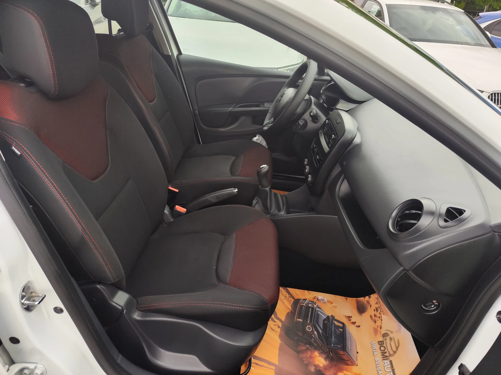 Renault Clio 1.5DCi* SPORTER* LED* EURO5B* , снимка 12 - Автомобили и джипове - 54631835