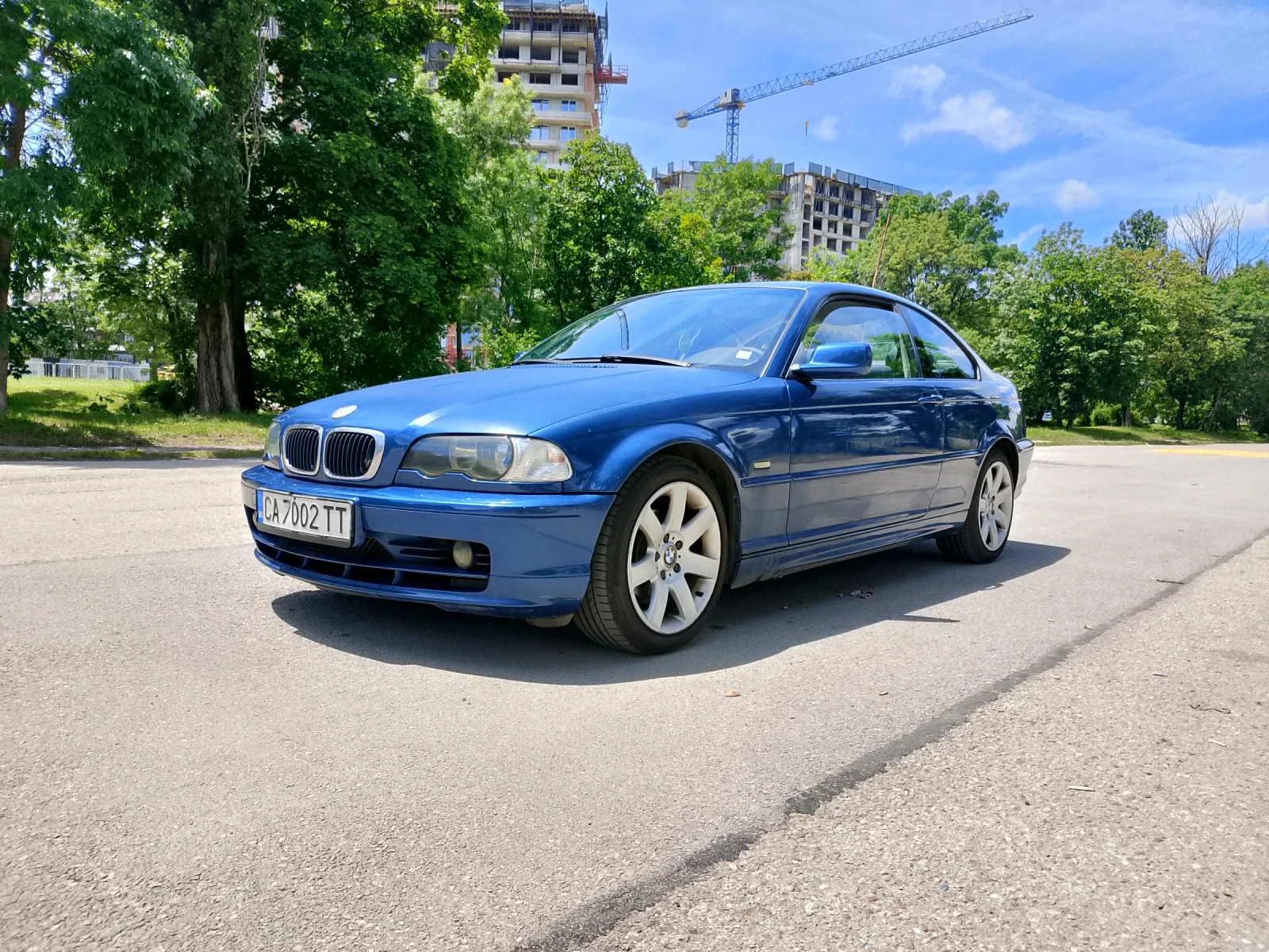 BMW 318 318, снимка 2 - Автомобили и джипове - 54763262
