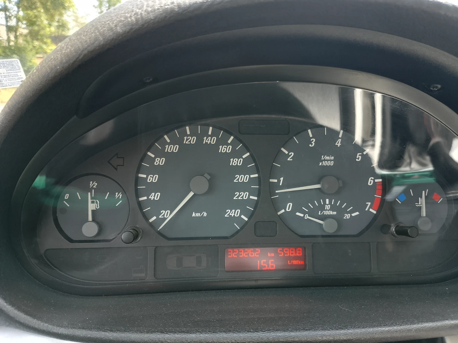 BMW 318 318, снимка 7 - Автомобили и джипове - 54763262