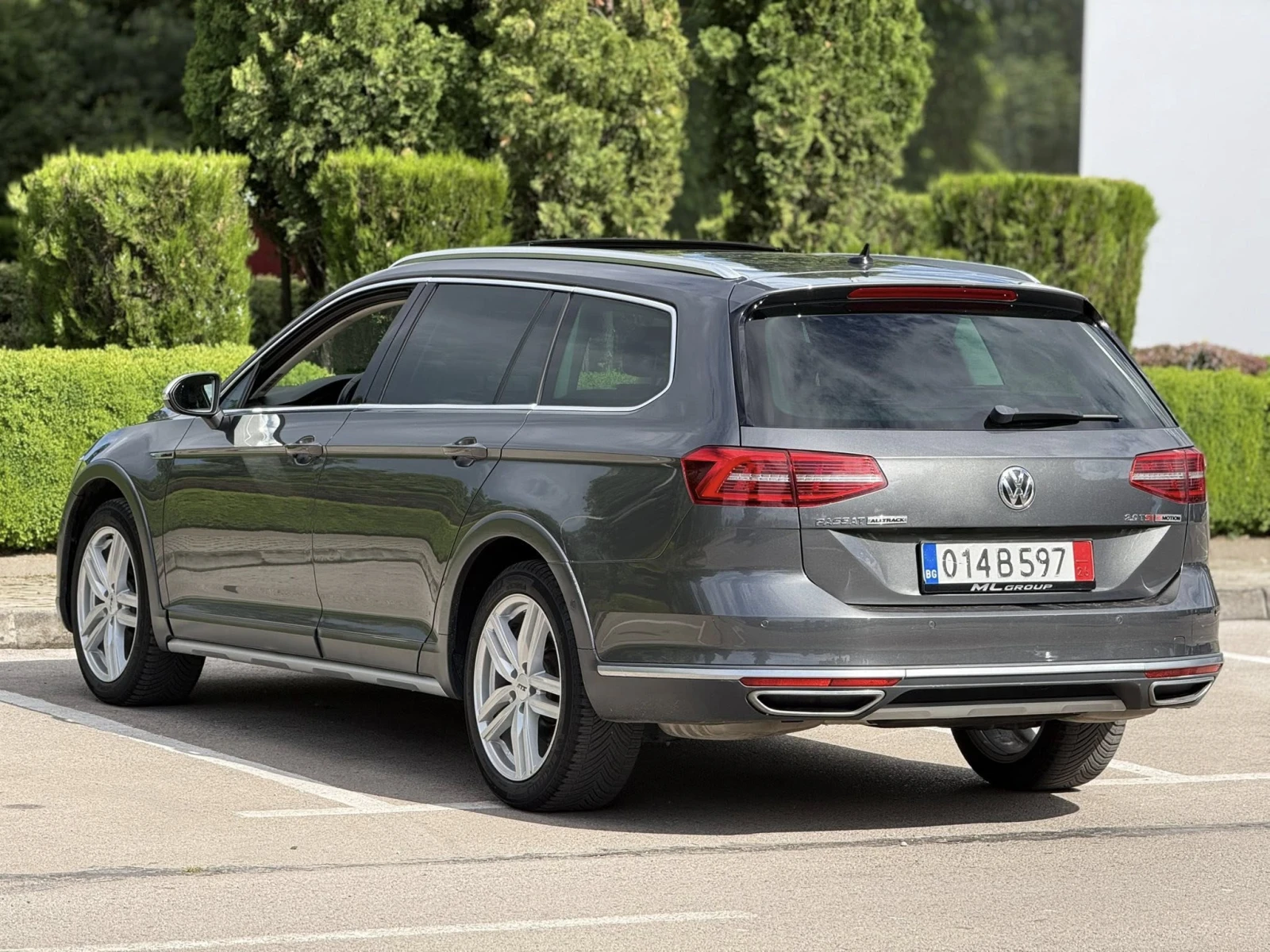 VW Alltrack 2.0 TSI CH 4x4, снимка 3 - Автомобили и джипове - 54786764