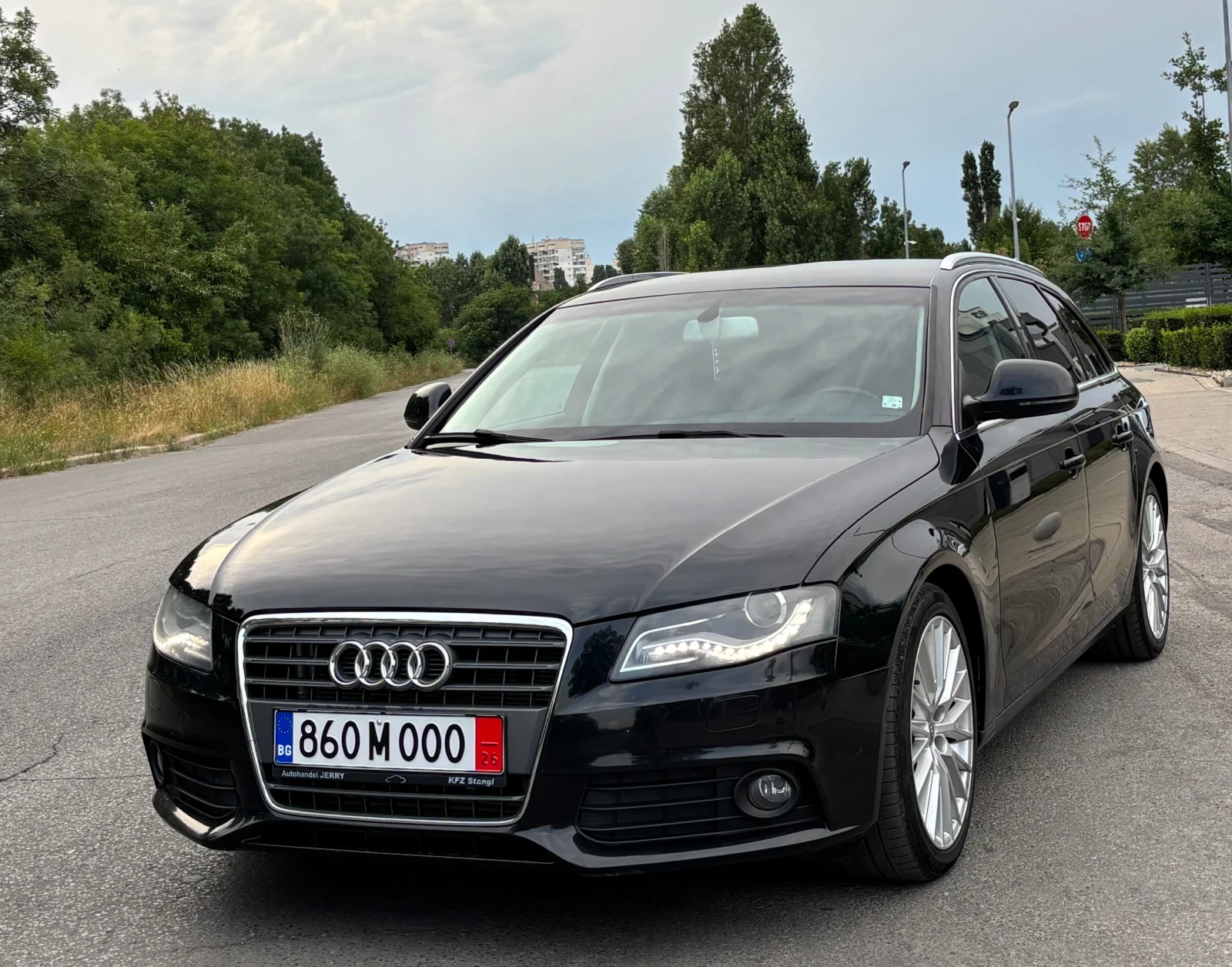 Audi A4 2.0 TDI // Top// S line//, снимка 11 - Автомобили и джипове - 55358987