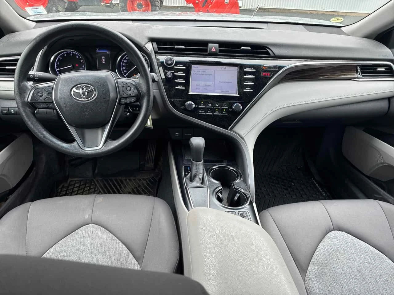 Toyota Camry * Auto * CARFAX * ОПЦИЯ ЗА ФИНАНСИРАНЕ * , снимка 9 - Автомобили и джипове - 55481731