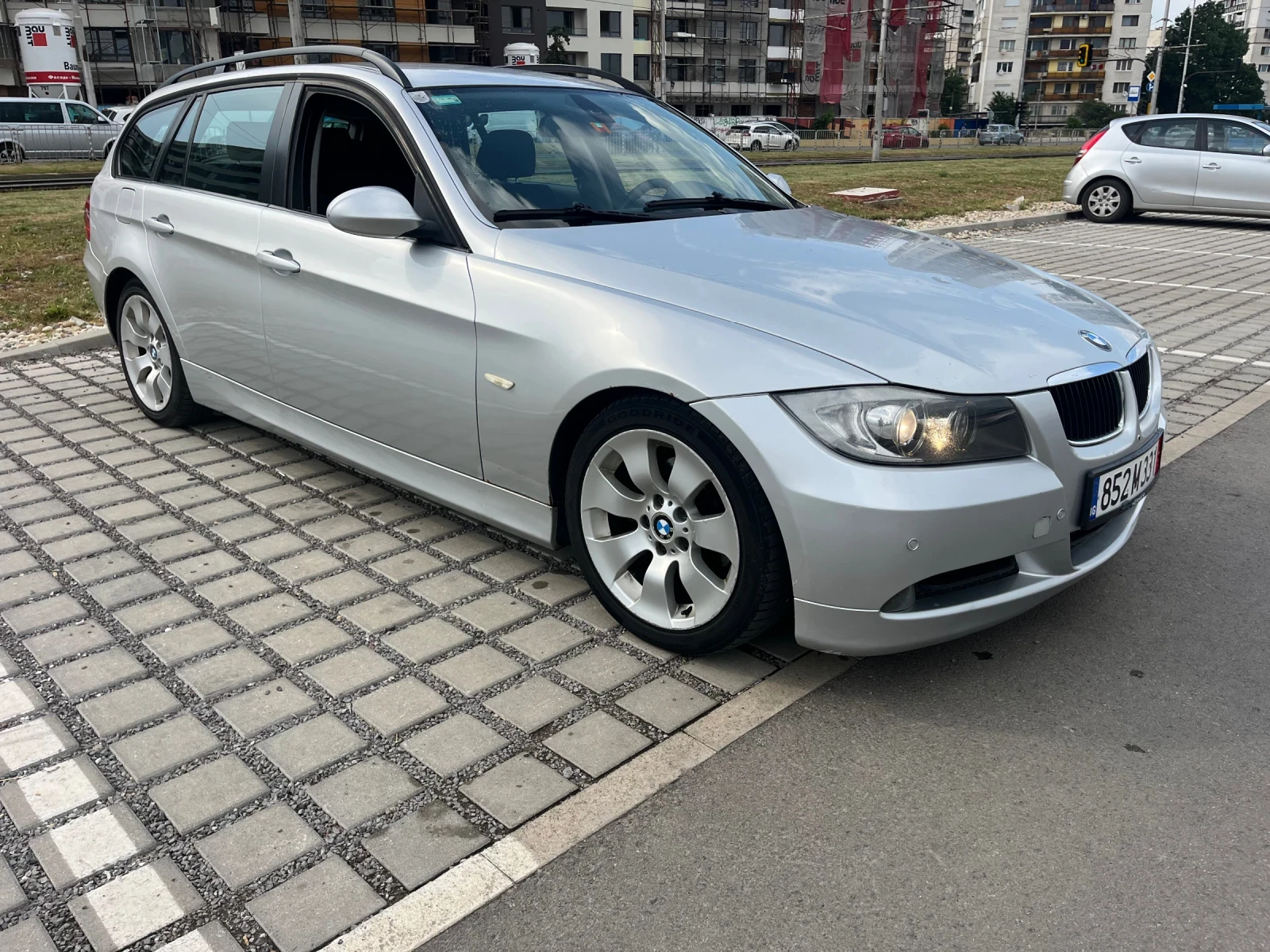 BMW 320, снимка 7 - Автомобили и джипове - 55697516