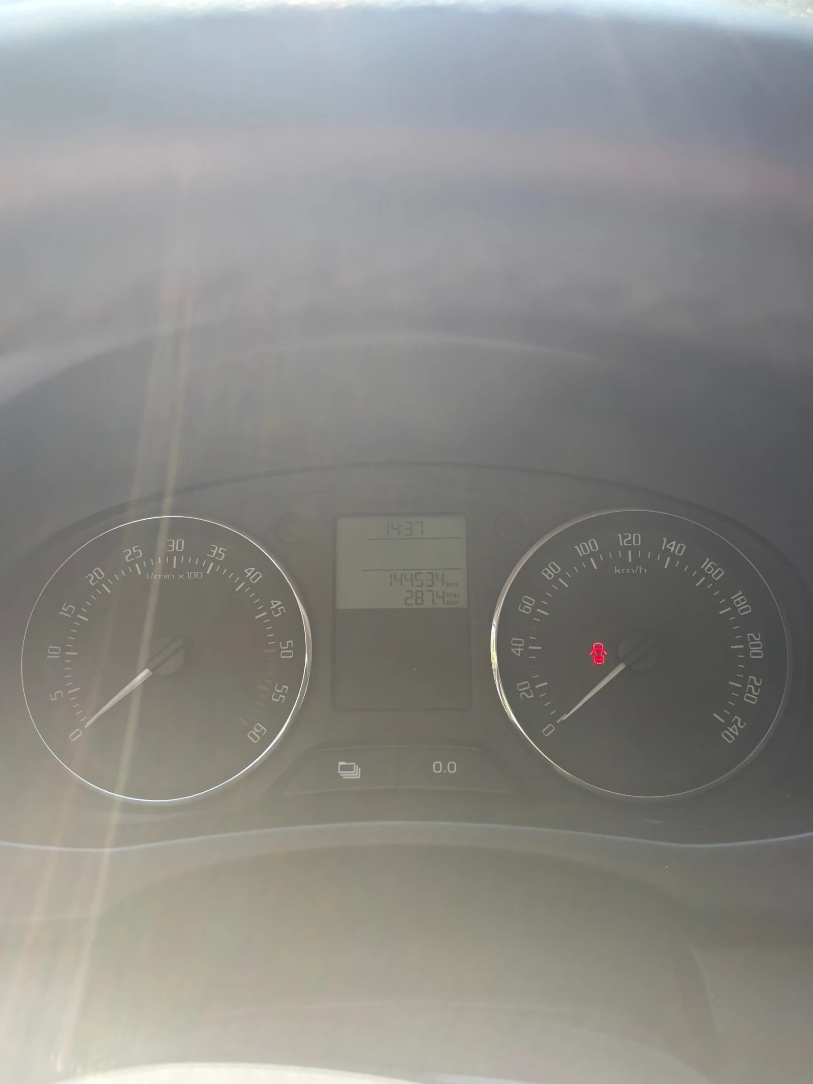 Skoda Fabia, снимка 8 - Автомобили и джипове - 56037555