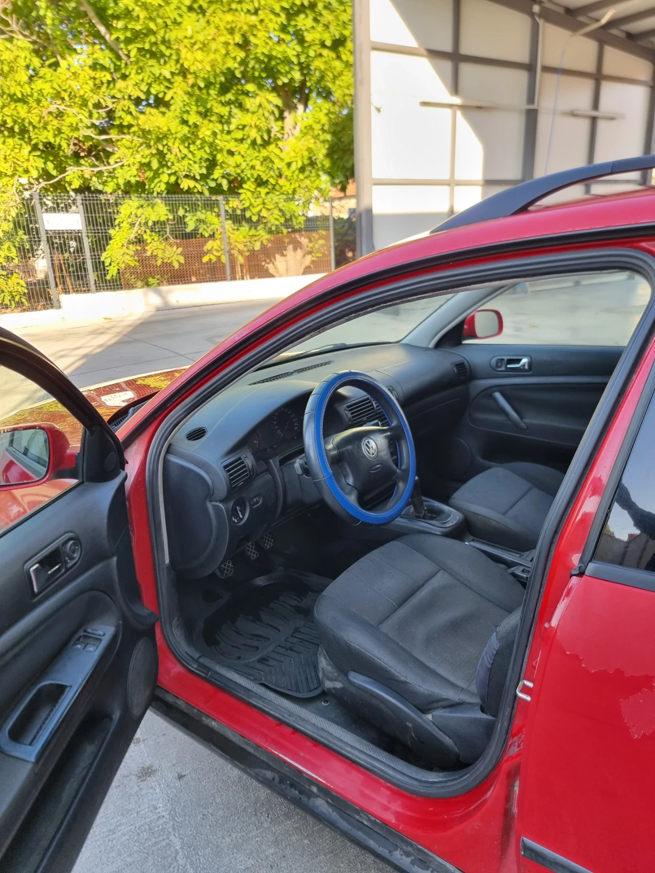 VW Passat 1.8, снимка 11 - Автомобили и джипове - 56059637