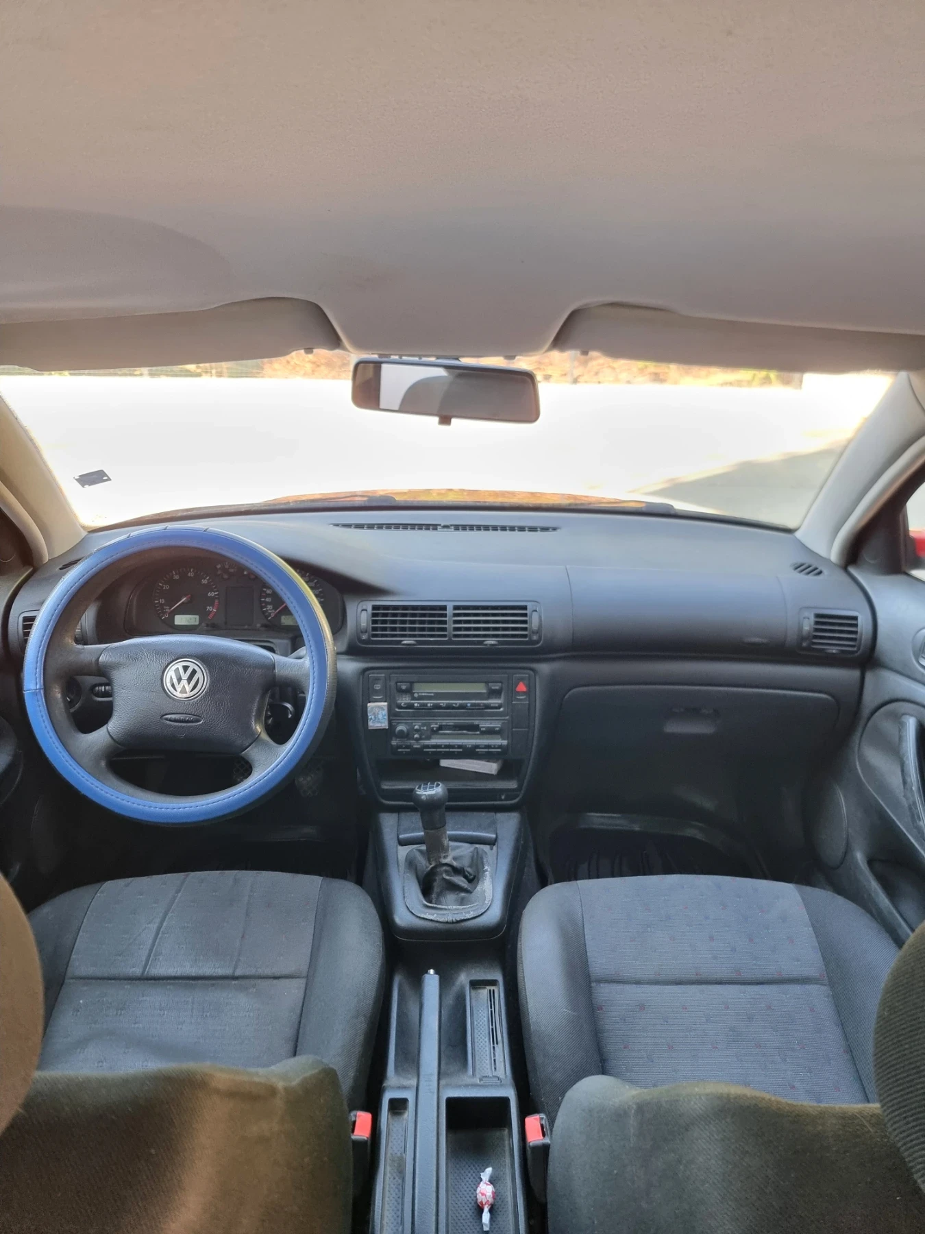 VW Passat 1.8, снимка 10 - Автомобили и джипове - 56059637