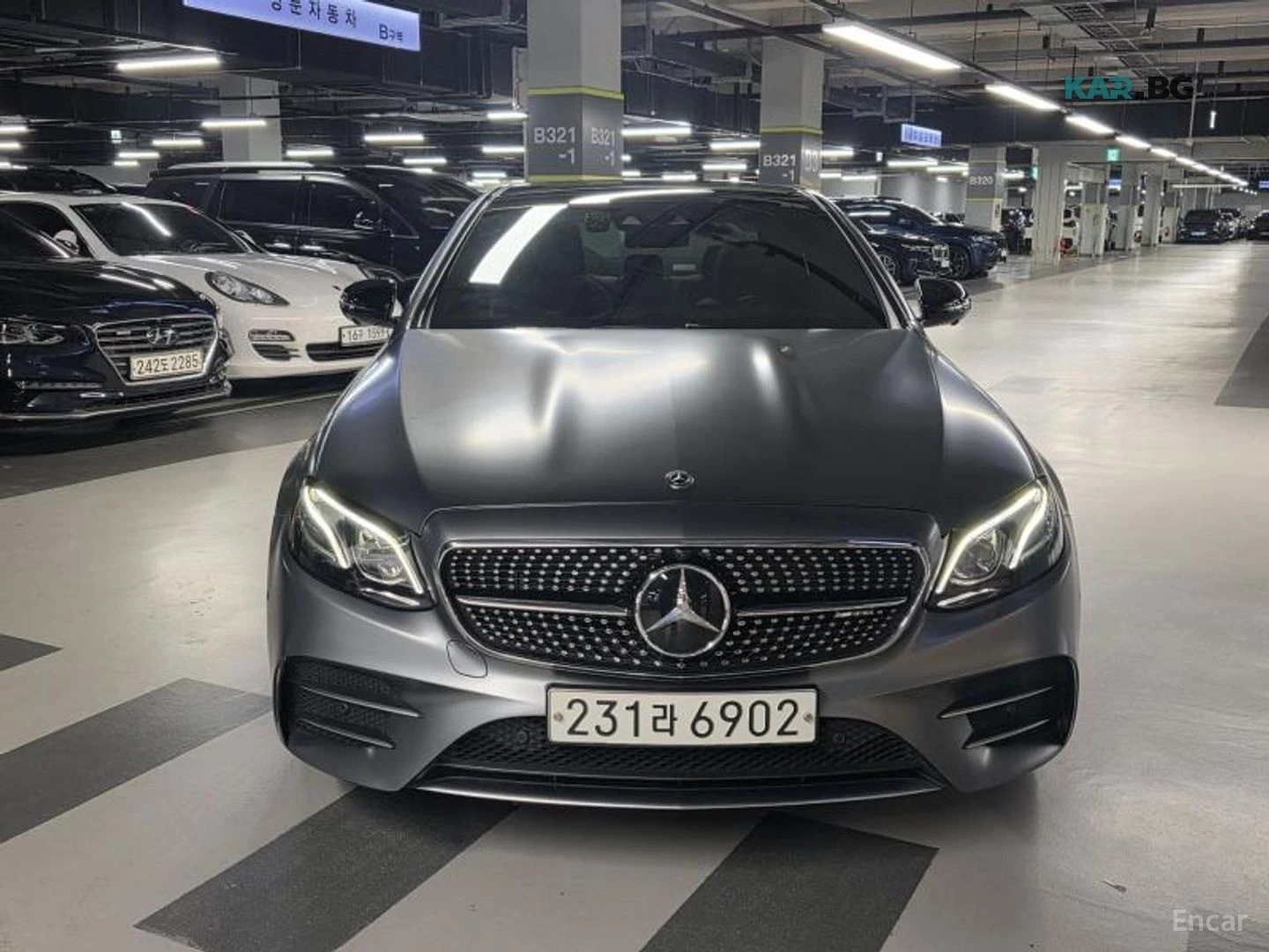 Mercedes-Benz E 53 AMG 4MATIC+ * HUD* 360* МАСАЖИ* ОБДУХ* НАВИ* ПАНО, снимка 2 - Автомобили и джипове - 56087608