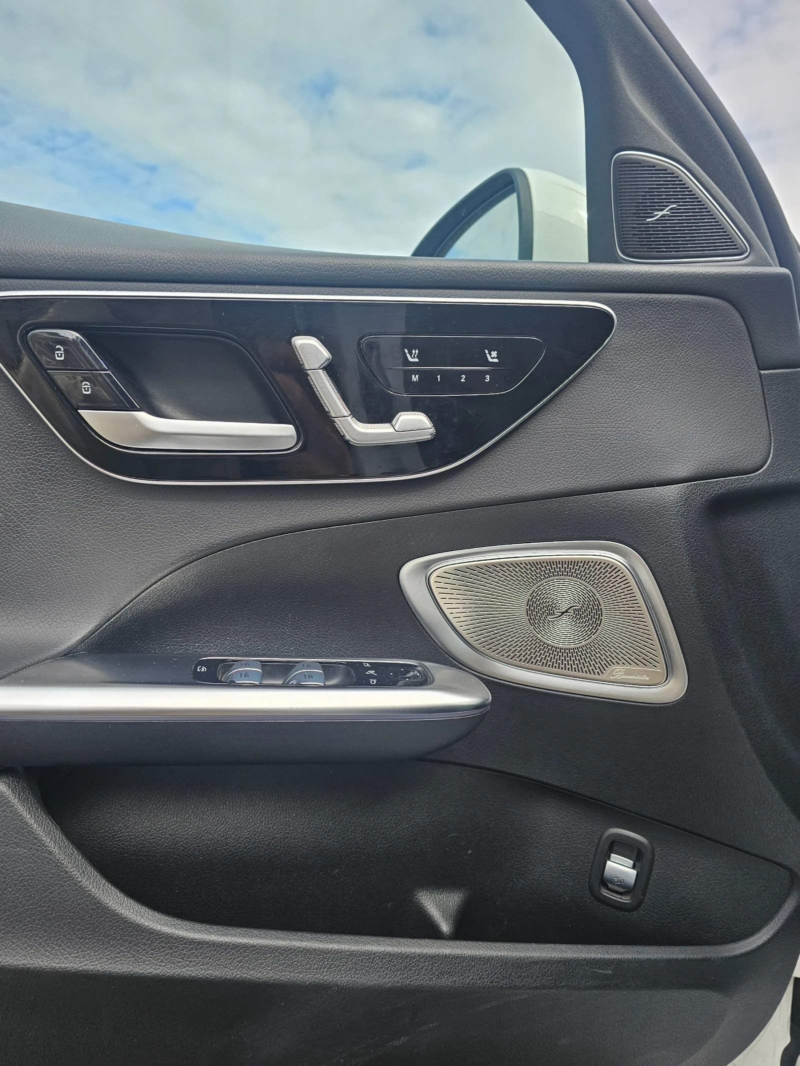 Mercedes-Benz C 220, снимка 7 - Автомобили и джипове - 56233241