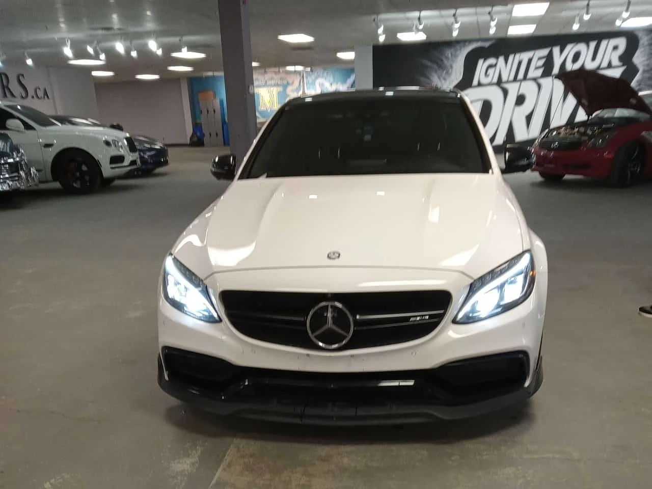 Mercedes-Benz C 63 AMG S | CARFAX | ��� ��������� | Mobile.bg � ����������� 2