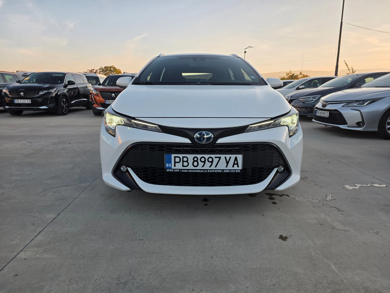 Toyota Corolla 1, 8 HYBRID A/T 122�� | Mobile.bg � ����������� 8