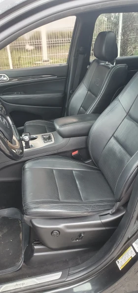 Jeep Grand cherokee V8 , 8zf, OVERLAND  - 14499 € / 28357.58 лв. - 98674872 3
