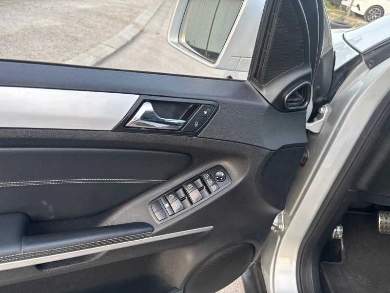 Mercedes-Benz ML 350 ЕВРО 5, снимка 10 - Автомобили и джипове - 51728837