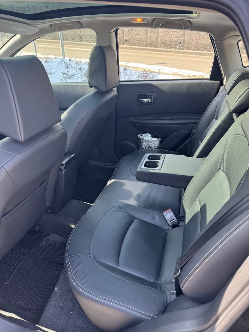 Nissan Qashqai 2.0 dCi , снимка 10 - Автомобили и джипове - 53534969