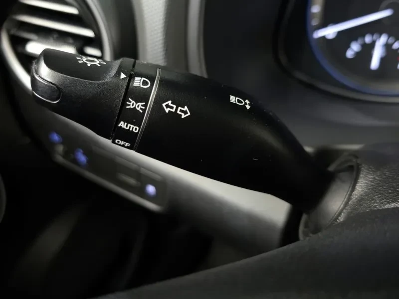 Hyundai Kona 1.6D - САМО 30% АВАНС, снимка 12 - Автомобили и джипове - 56028500