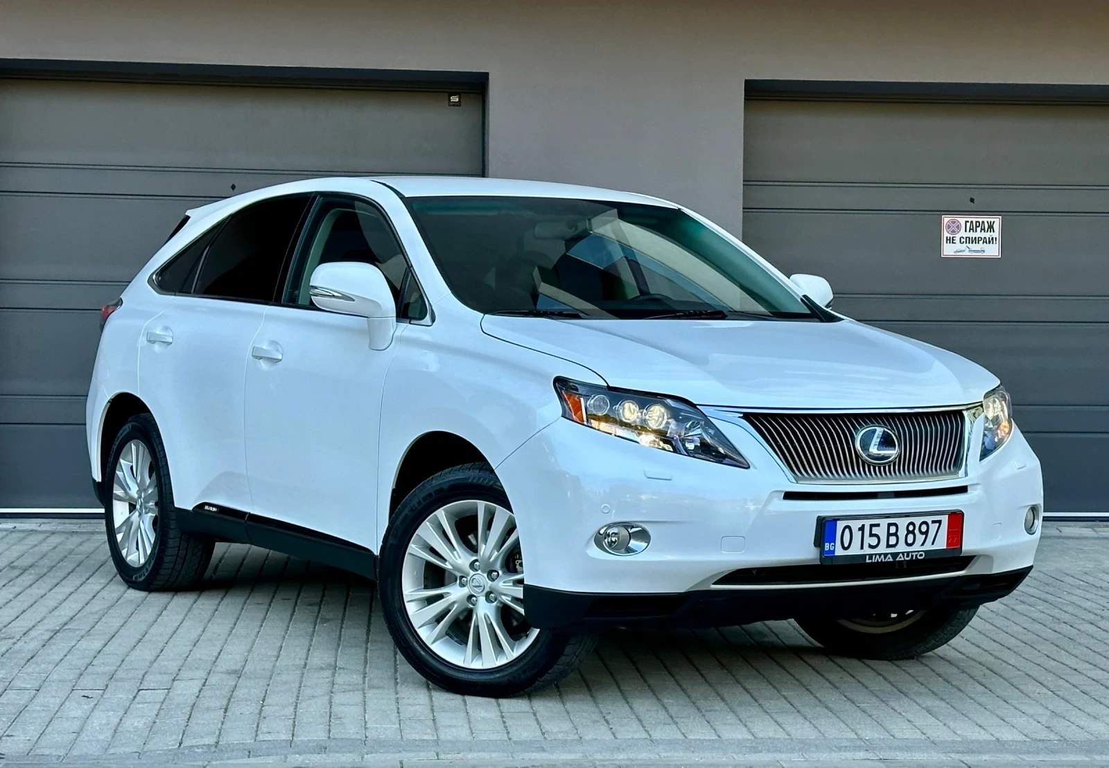 Lexus RX 450h Hybrid  4x4 / Keyless / Navi  - изображение 3