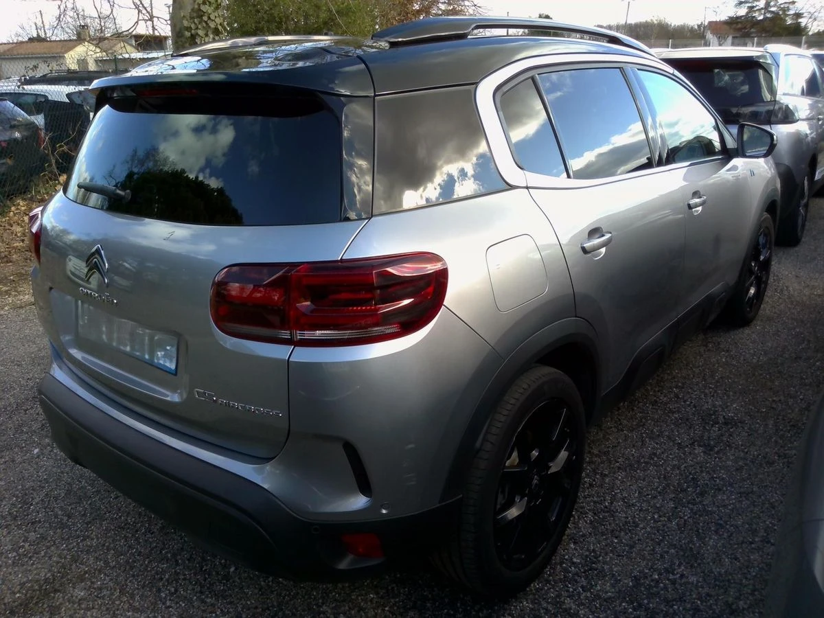 Citroen C5 Aircross Hybrid 225 MAX - изображение 2