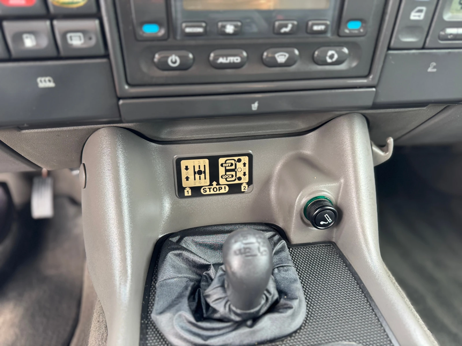 Land Rover Discovery 2.5Td5 * KLIMATRONIK | Mobile.bg   11