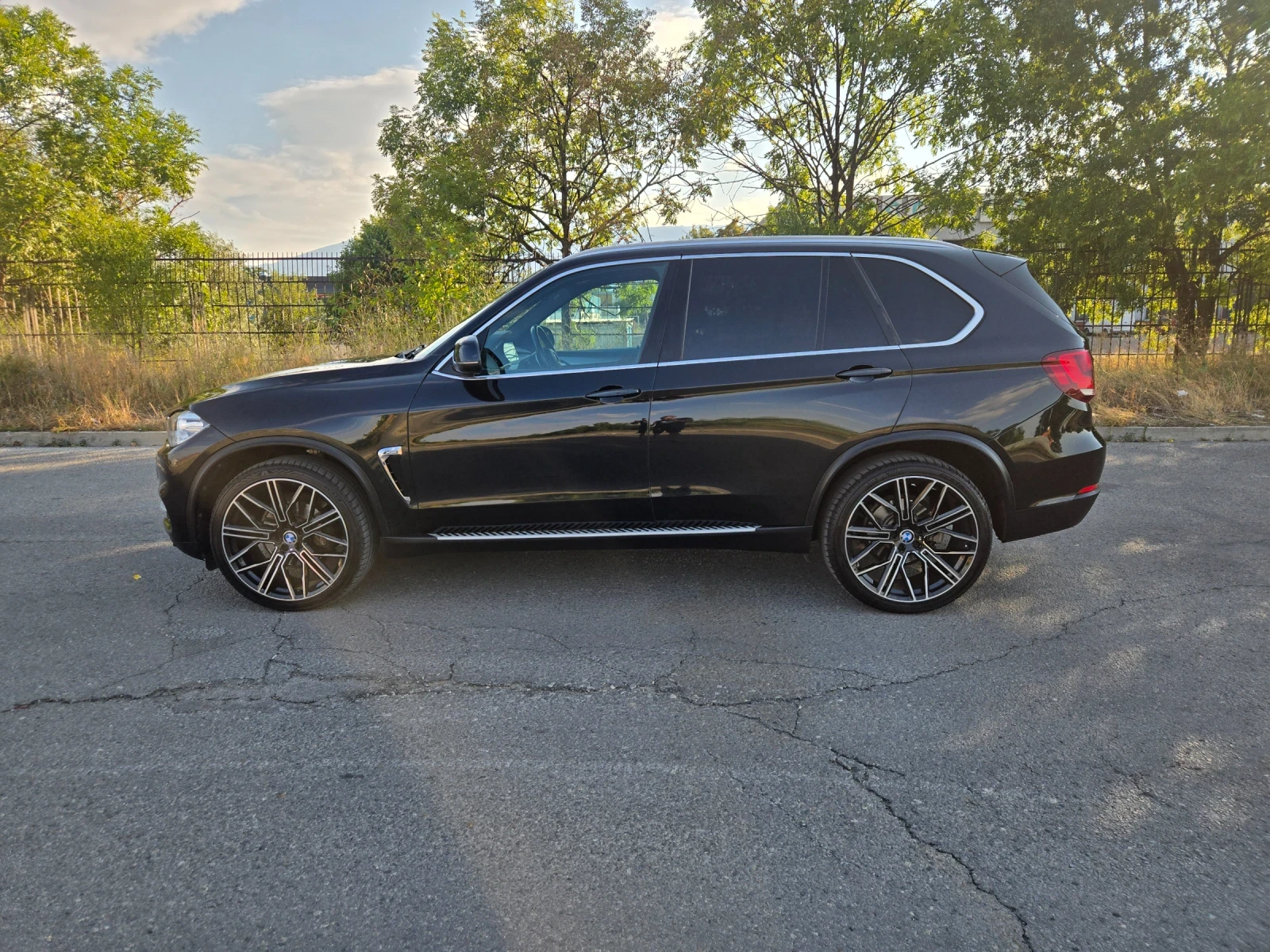 BMW X5 3.0/320кс. на 22ки - изображение 5