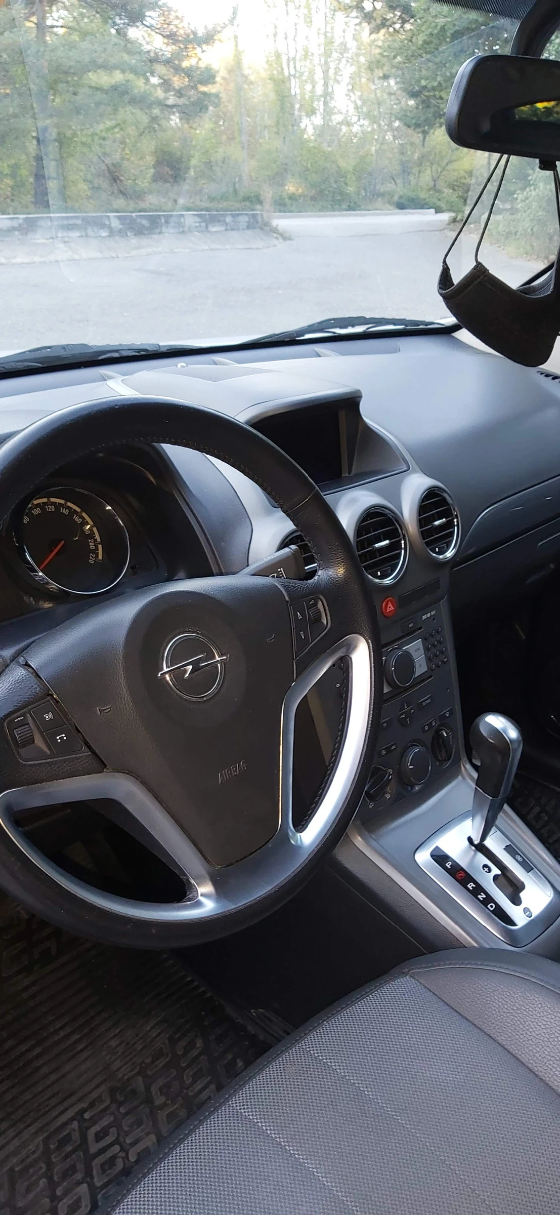 Opel Antara  - изображение 8