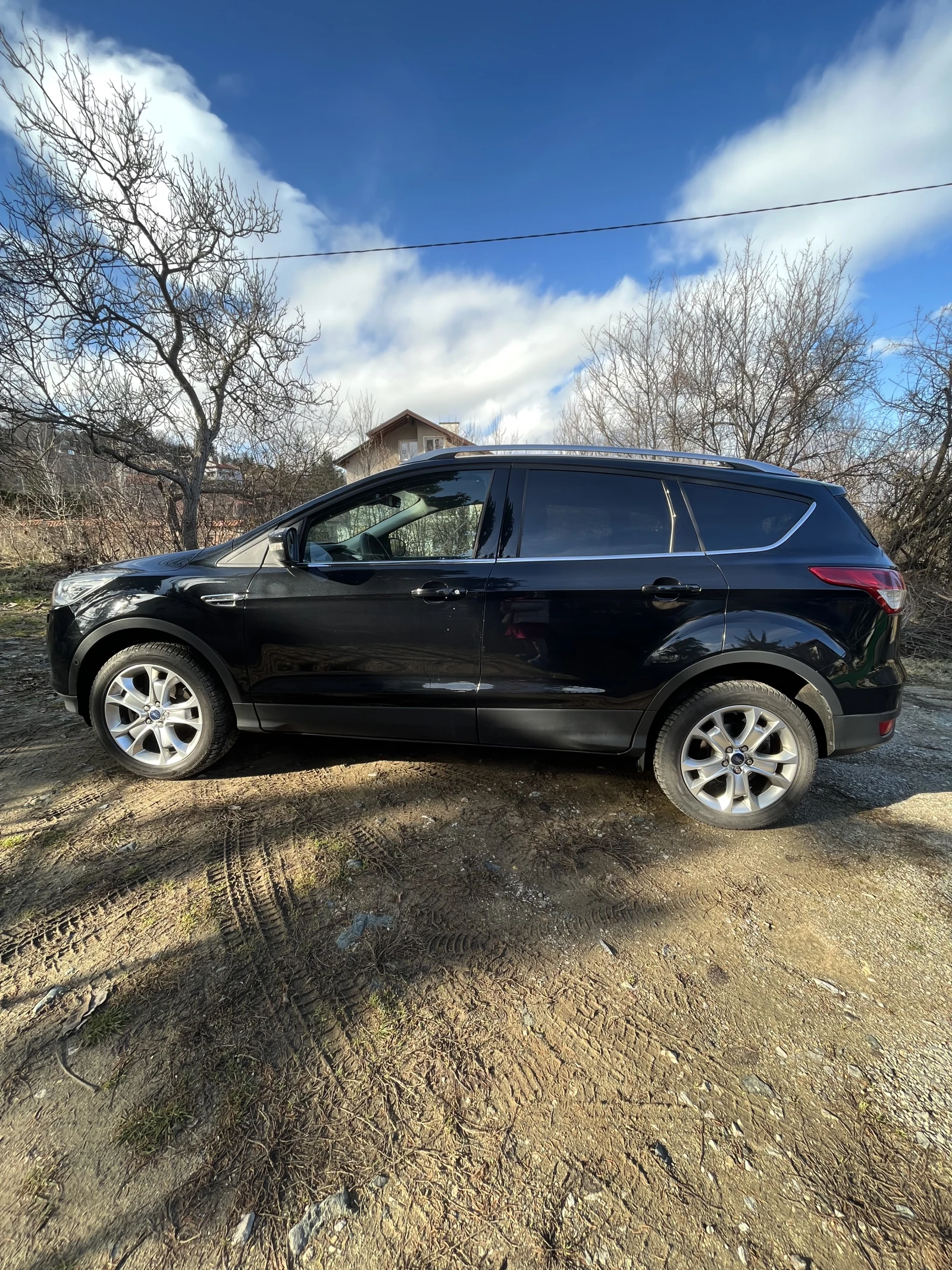 Ford Kuga  - изображение 3