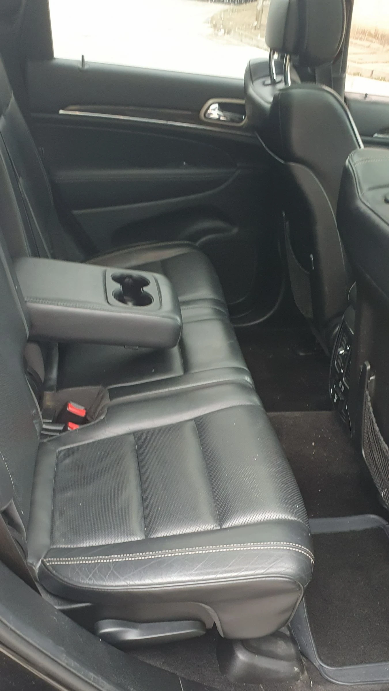 Jeep Grand cherokee V8 , 8zf, OVERLAND , снимка 4 - Автомобили и джипове - 53903875